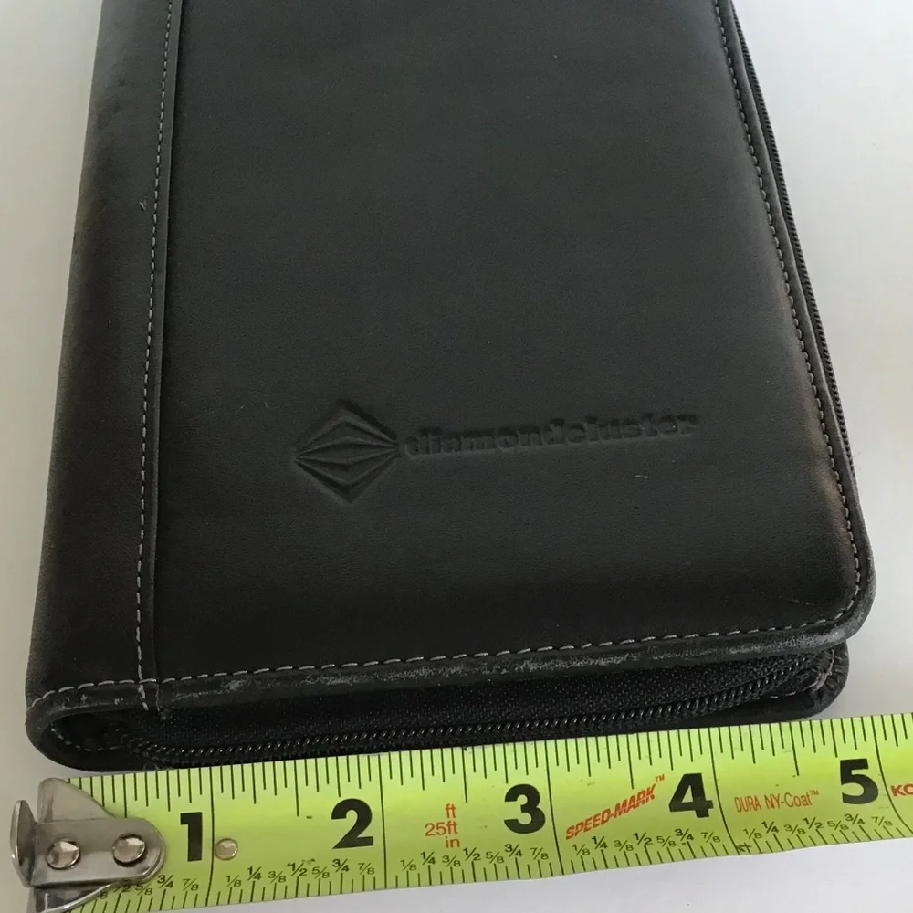 LEED’S Black Leather Passport‎ Organizer Zipper Close Card Slots Pocket Pen Slot